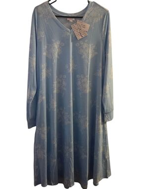 LuLaRoe Emily Dress Light Blue And White